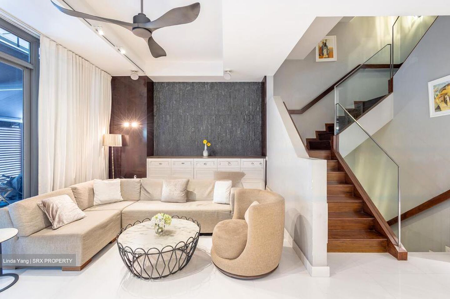 Hillcrest Villa (D11), Terrace #450824431